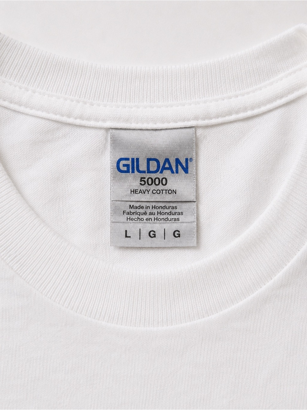 Gildan White Short Sleeve Tee with Multicolor Soccer Illustration UNISEX SIZE L - Picture 2 of 4